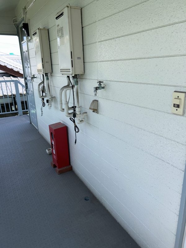 白楽駅近でバストイレ別５万円台お探しの方必見～望月アパート２０２～